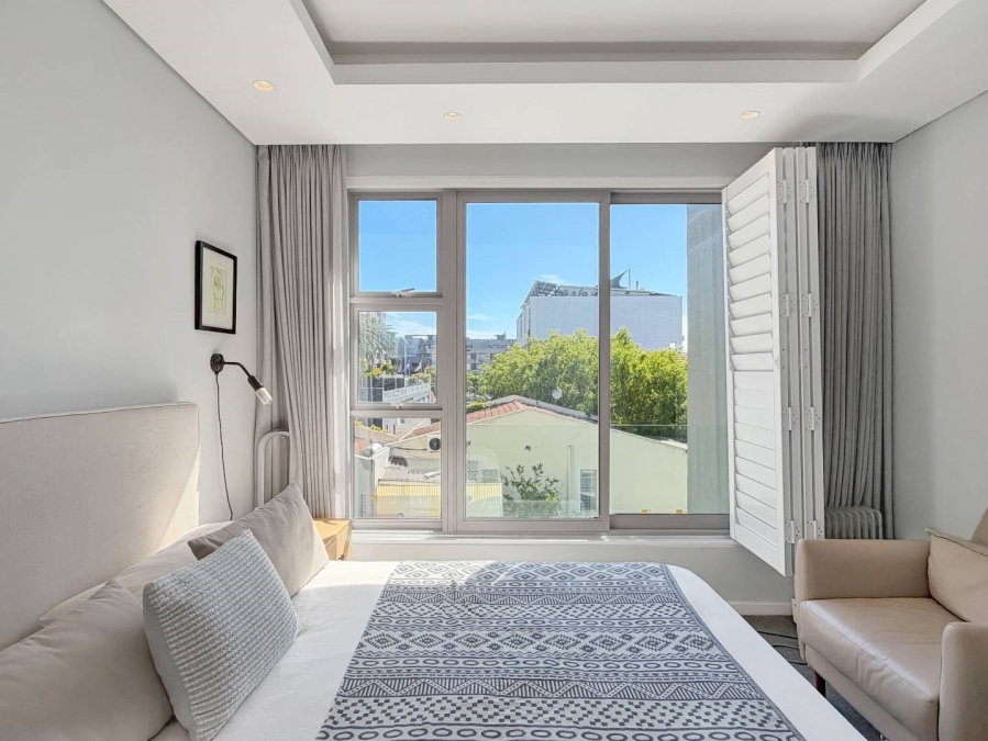 2 Bedroom Property for Sale in Green Point Western Cape